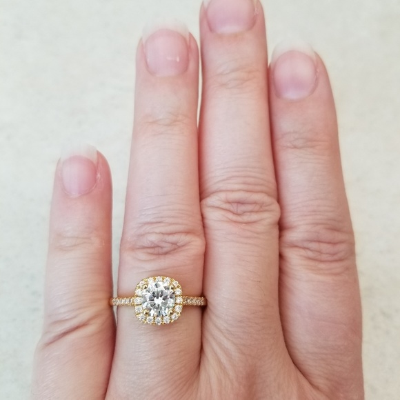 18k 1ct Ring - Picture 7 of 8